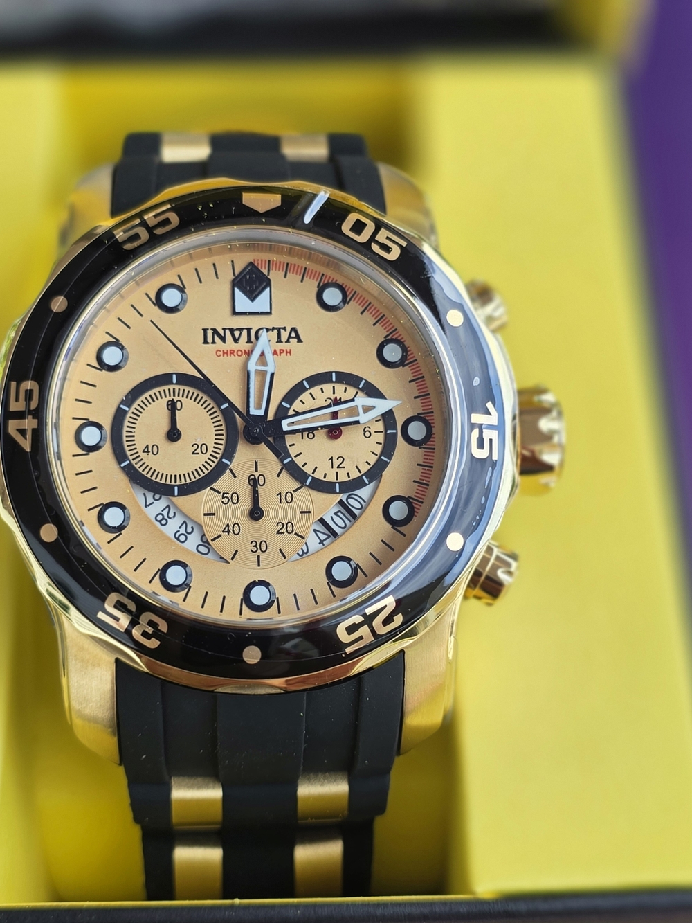 175. Invicta Pro Diver SCUBA Men's Watch - 48mm. Gold, Black (17566)